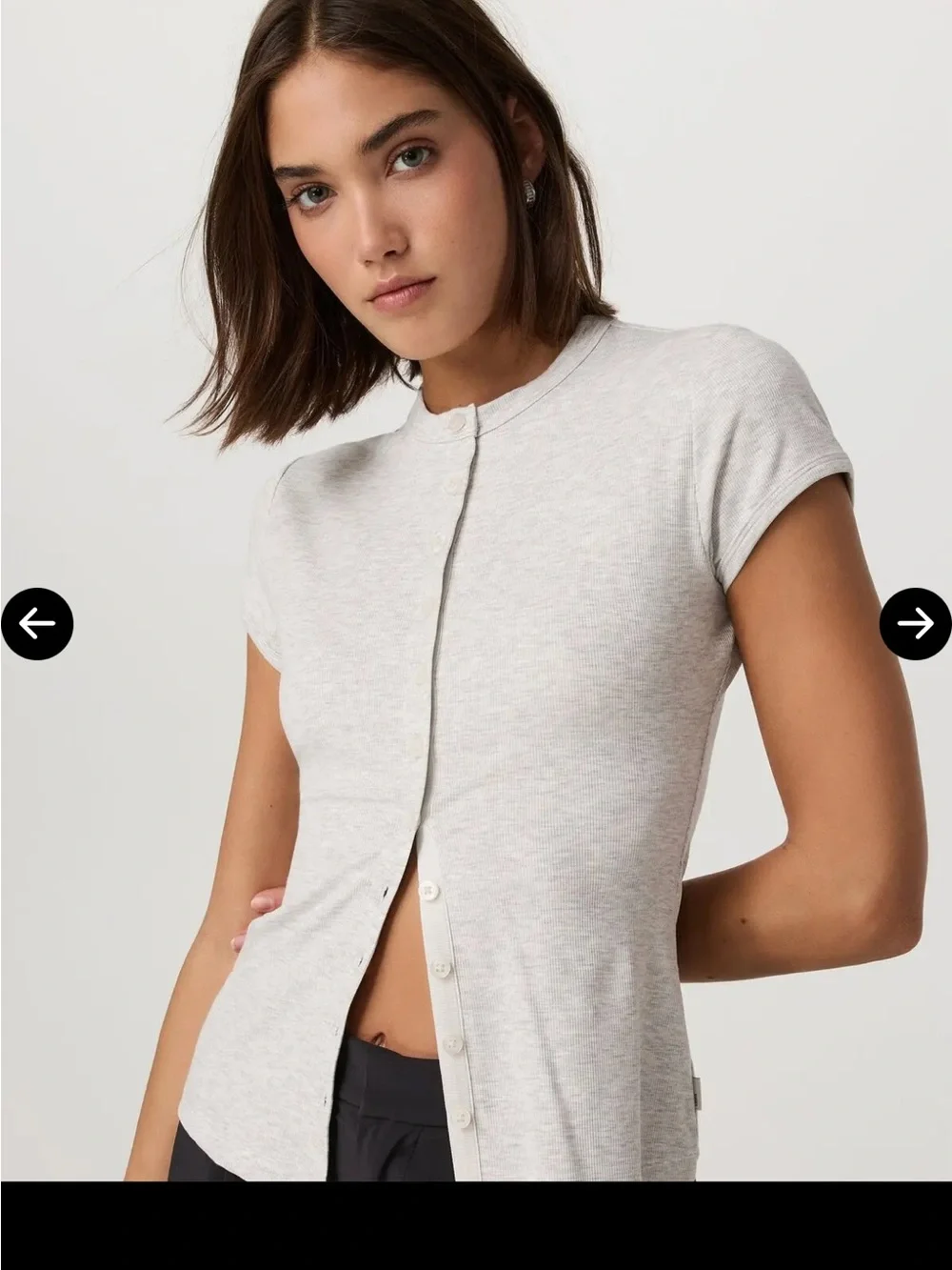 Vuori Pose Short-Sleeve Button up crew neck Top - white heather grey - Picture 4 of 4